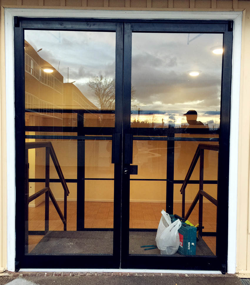 Aluminum Narrow Stile Swing Glass Door