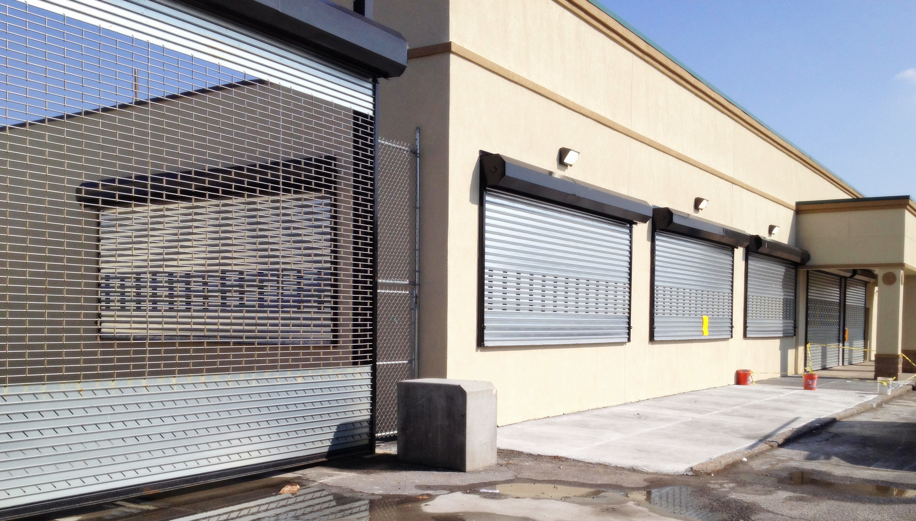 Rolling Gates